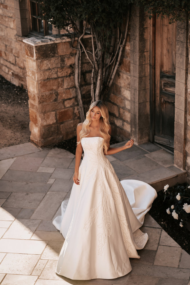 Designer wedding dress from the Natalie Ann Brides collection
