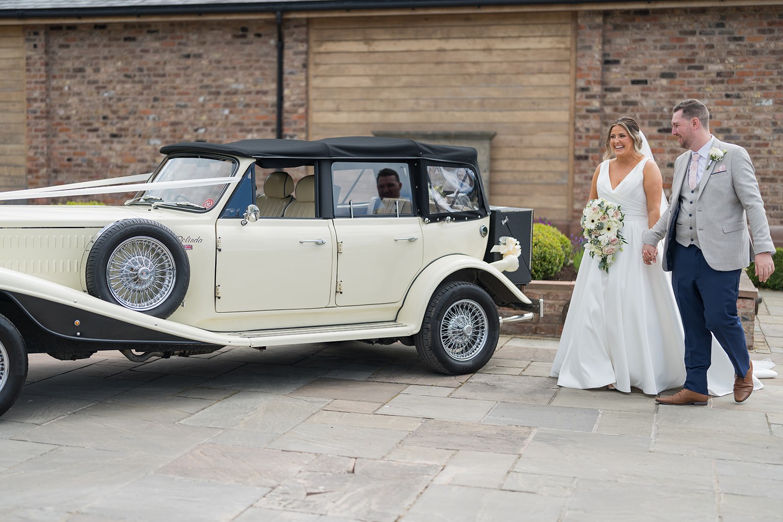 Wedding car outside Pryors Hayes