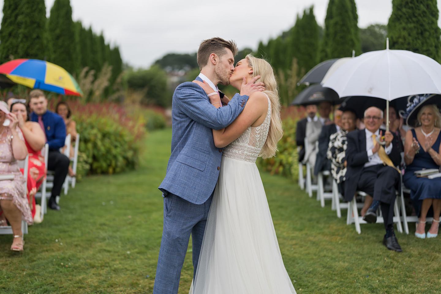 The first kiss at Annie and Joe’s Abbeywood Estate wedding