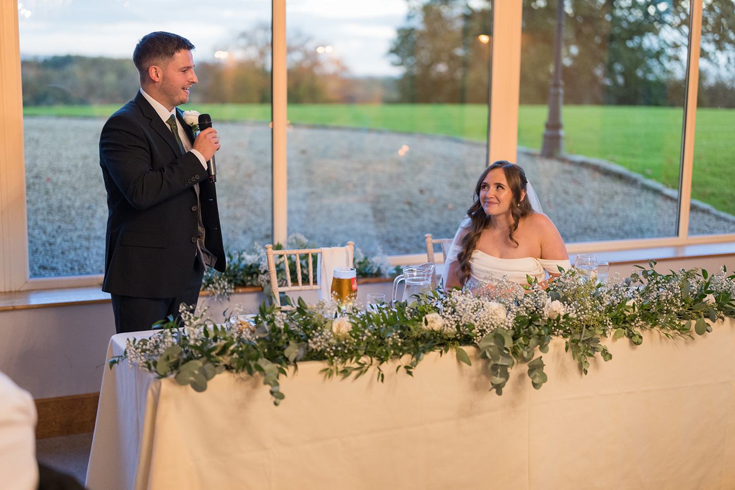 Wedding speeches at Harriet and Gareth’s Hyde Bank Farm wedding